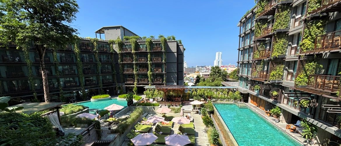 Luxury Phuket beach resort - Thailand tour extension